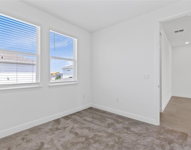 9711 Undset Alley - Photo Thumbnail 7