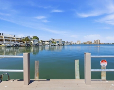 400 Larboard Way - Photo Thumbnail 4