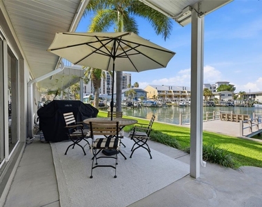 400 Larboard Way - Photo Thumbnail 17
