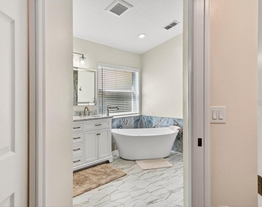 5477 Glen Oak Place - Photo Thumbnail 53