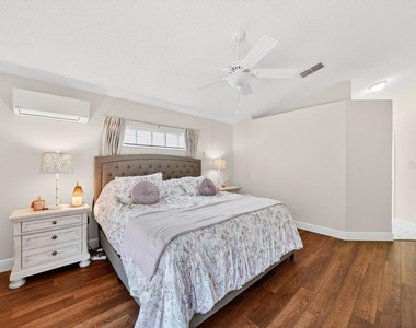 5477 Glen Oak Place - Photo Thumbnail 49