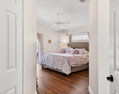 5477 Glen Oak Place - Photo Thumbnail 46