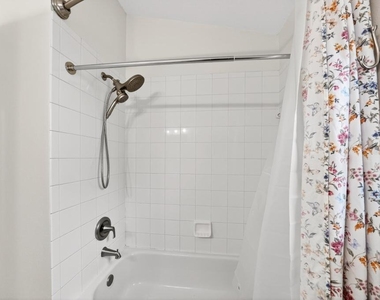 5477 Glen Oak Place - Photo Thumbnail 33