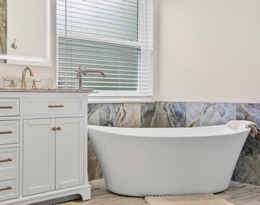 5477 Glen Oak Place - Photo Thumbnail 4