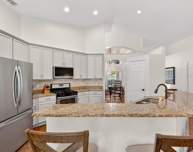 5477 Glen Oak Place - Photo Thumbnail 24