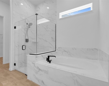 10393 Park Estates Avenue - Photo Thumbnail 22