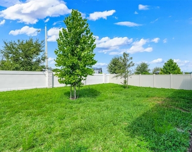 10393 Park Estates Avenue - Photo Thumbnail 44
