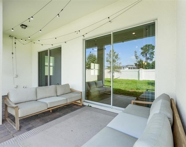 10393 Park Estates Avenue - Photo Thumbnail 39