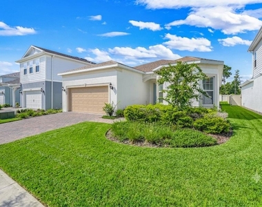 10393 Park Estates Avenue - Photo Thumbnail 1