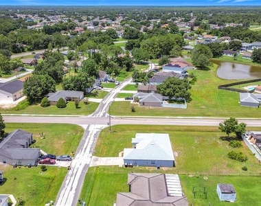 1001 Eiffel Lane - Photo Thumbnail 35