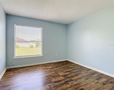 1001 Eiffel Lane - Photo Thumbnail 22