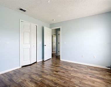1001 Eiffel Lane - Photo Thumbnail 24