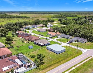 1001 Eiffel Lane - Photo Thumbnail 38