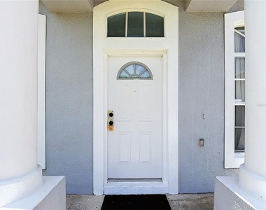 1001 Eiffel Lane - Photo Thumbnail 2