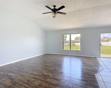 1001 Eiffel Lane - Photo Thumbnail 15