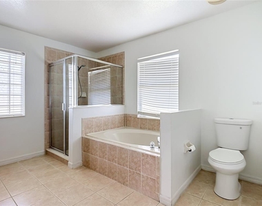 1001 Eiffel Lane - Photo Thumbnail 21