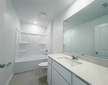 2362 Mckinley Drive - Photo Thumbnail 18