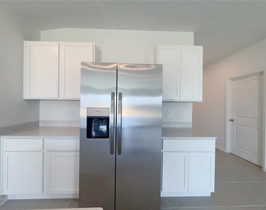 2362 Mckinley Drive - Photo Thumbnail 10