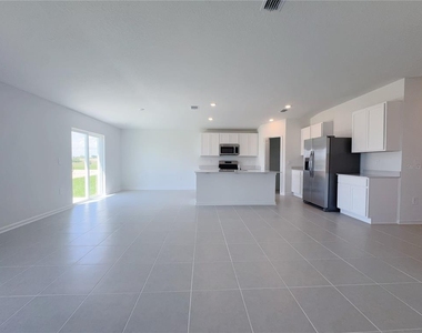 2362 Mckinley Drive - Photo Thumbnail 4