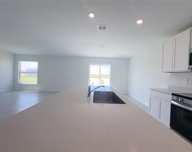 2362 Mckinley Drive - Photo Thumbnail 11