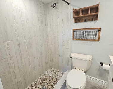5042 Linda Street - Photo Thumbnail 20