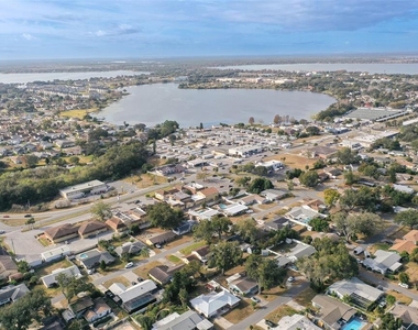 124 Shelley Drive - Photo Thumbnail 18