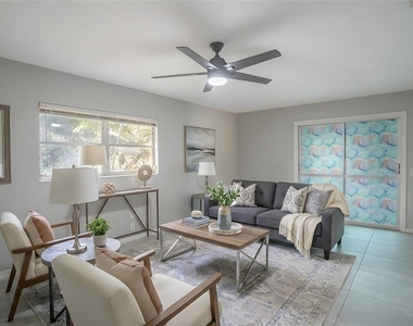 124 Shelley Drive - Photo Thumbnail 5