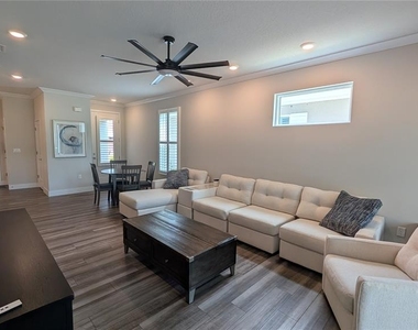 3062 Isles Way - Photo Thumbnail 3
