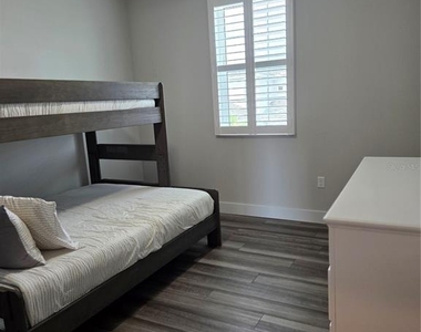3062 Isles Way - Photo Thumbnail 19