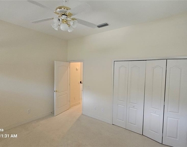 12 Foxfords Chase - Photo Thumbnail 20