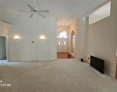 12 Foxfords Chase - Photo Thumbnail 6