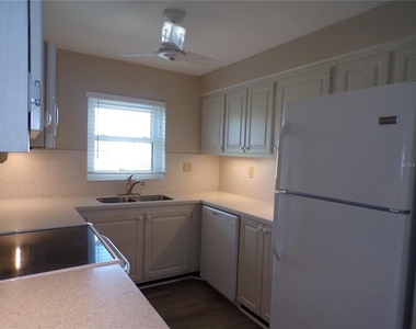 25188 Marion Ave - Photo Thumbnail 27