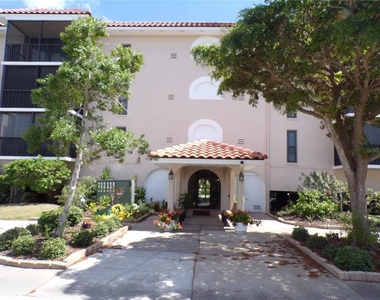 25188 Marion Ave - Photo Thumbnail 1