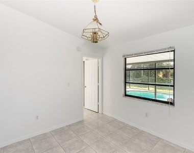 838 Jarvis Street - Photo Thumbnail 10