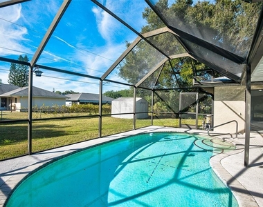 838 Jarvis Street - Photo Thumbnail 41
