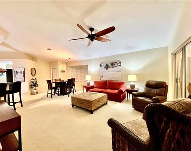 426 Gaspar Key Lane - Photo Thumbnail 13