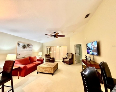 426 Gaspar Key Lane - Photo Thumbnail 12