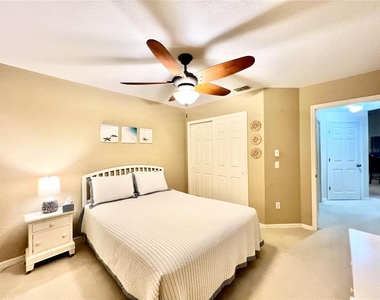426 Gaspar Key Lane - Photo Thumbnail 19