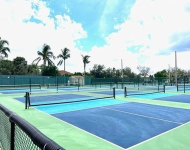 426 Gaspar Key Lane - Photo Thumbnail 45
