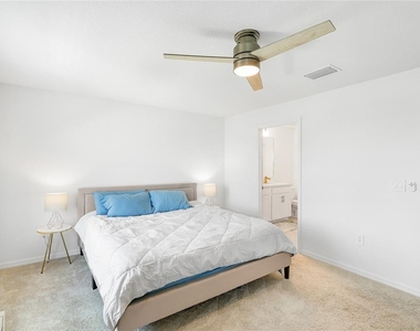 1808 Fender Lane - Photo Thumbnail 17