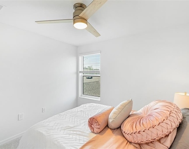 1808 Fender Lane - Photo Thumbnail 21