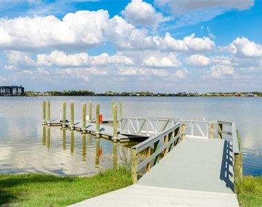 1808 Fender Lane - Photo Thumbnail 37