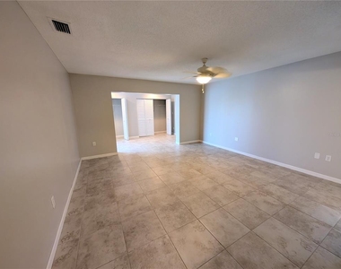 8707 51st Avenue W - Photo Thumbnail 13