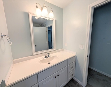 8707 51st Avenue W - Photo Thumbnail 27