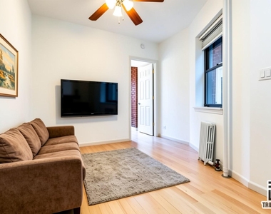 406 West 46th Street - Photo Thumbnail 6