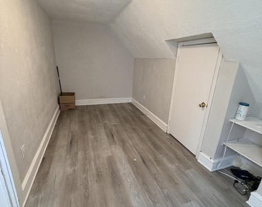 478 N Pennsylvania Avenue - Photo Thumbnail 10