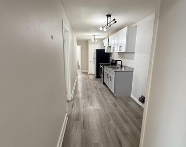 478 N Pennsylvania Avenue - Photo Thumbnail 1