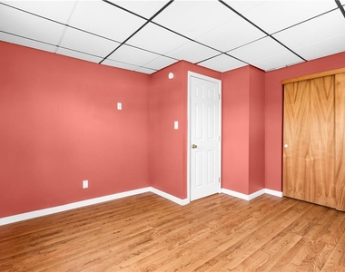 1024 Washington Street - Photo Thumbnail 11
