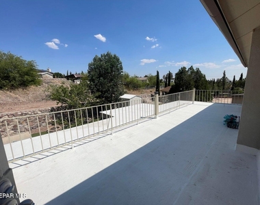808 Merriman Drive - Photo Thumbnail 39