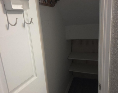 4629 Loma Grande Drive - Photo Thumbnail 17